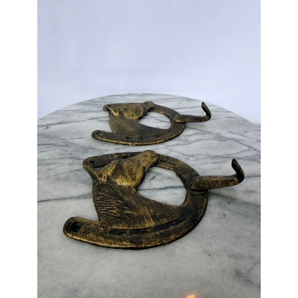Vintage Metal Horse Head Horseshoe Wall Hooks Pair Rustic Western Coat Rack